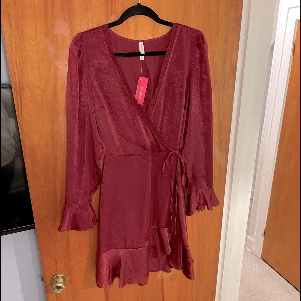 CLOSET CLEAN OUT *last chance Xhilaration Satin long Sleeve Wrap Dress NWT